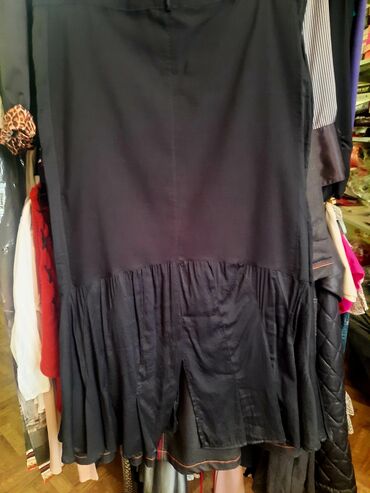 Ətəklər: Spor ve klassikayla gariwig bir modelde cox gozel bir etek.2fergli — 5