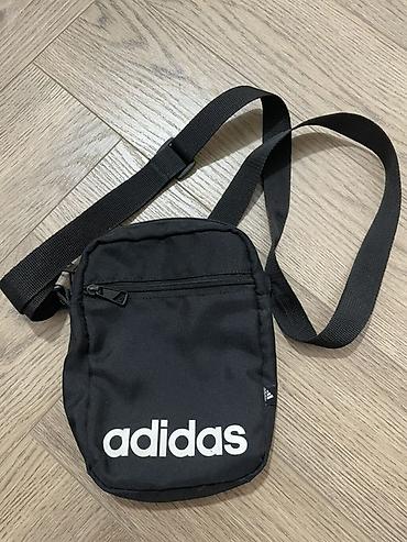 macbook canta: Çiyin çantası, Adidas, İşlənmiş — 1