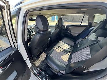 roewe e5: Toyota RAV4: 2018 г., Гибрид, Кроссовер — 9
