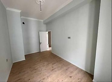 yari tikili: 4 otaqlı, Yeni tikili, m. 8 Noyabr, 128 kv. m — 9