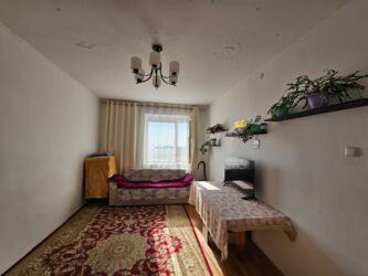 продаю дом токмаке: 1 комната, 35 м², 104 серия, 2 этаж, Косметический ремонт