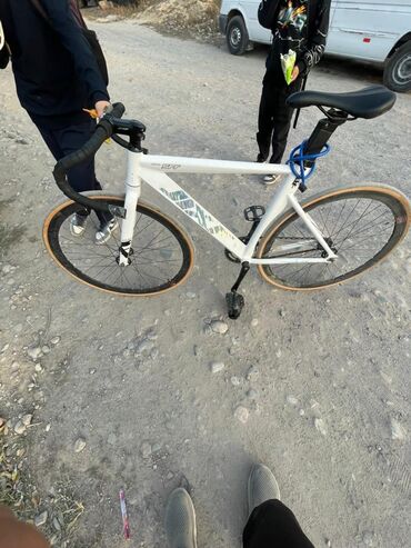 купить спортивную машину: Срочно срочно обменяю на айфон 11,12 или продам