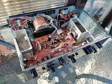 Pojačala i prijemnici: Odlican Akai AM-2400 Vintage tranzistorac, potpuno ispravan, odlicno na lalafo.rs — 11 Pojačala i prijemnici: Odlican Akai AM-2400 Vintage tranzistorac, potpuno ispravan, odlicno — 11