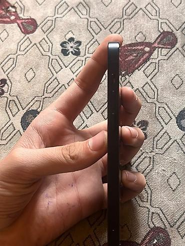 e 250 cdi: IPhone 12, Qara — 6