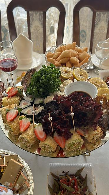 Выездные банкеты: 📌 Услуги Повара на выезд👩🏻🍳👩🏽🍳 📝Меню 📌Закуски :5 видов! at lalafo.kg — 10 Выездные банкеты: 📌 Услуги Повара на выезд👩🏻🍳👩🏽🍳 📝Меню 📌Закуски :5 видов! — 10