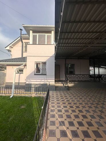 Продажа квартир: Дом, 209 м², 7 комнат, Риэлтор, Евроремонт
