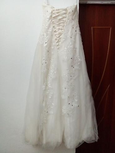 красный свитер: Свадебное платье, 2XL, Б/у — 8