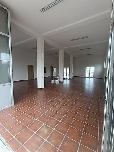 prodaja kuca leskovac: Izdaje se lokal 160m2 pogodan za razne namene posla u sklopu lokala — 4