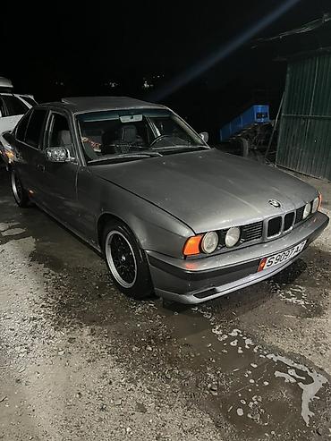 авто к 5: BMW 5 series: 1990 г., Седан — 5