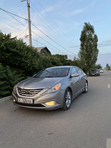 серый hyundai: Hyundai Sonata: 2009 г., 2 л, Автомат, Газ, Купе