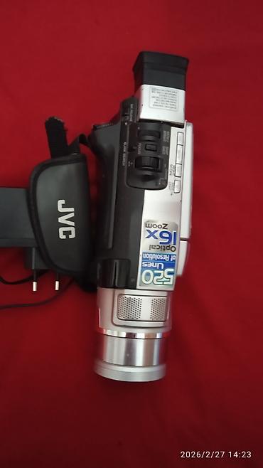 Видеокамеры: Продам две видеокамеры за 3000 сом — 19