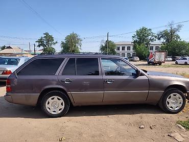 мрс 124: Mercedes-Benz W124: 1993 г., 2.2 л, Механика, Универсал — 6