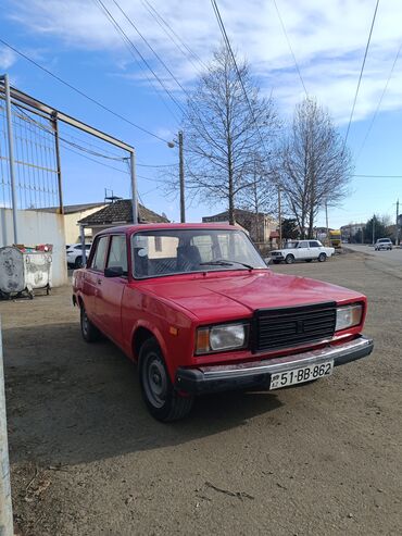 maşın nolyedi: VAZ (LADA) 2107: 1.6 l | 1982 il 150 km Sedan