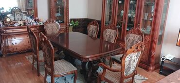 Masa və oturacaq dəstləri: Qonaq otağı üçün, İşlənmiş, Açılan, Oval masa