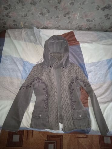 Женская куртка M (EU 38), цвет - Серый