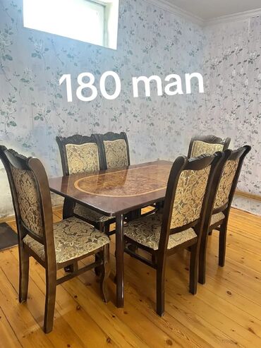 Sifarişlə dolablar: Qonaq otağı üçün, İşlənmiş, Açılan, Kvadrat masa, 6 stul