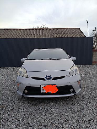 argb controller: Toyota Prius: 2015 г., Гибрид, Лифтбек — 5