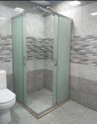 Duş kabinaları, arakəsmələr: Yeni Üstü açıq kabina, Künc üçün, Ödənişli çatdırılma — 30