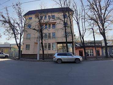 15: Сдается помещение под магазин в 4-этажном здании на 1 этаже, площадь — 6