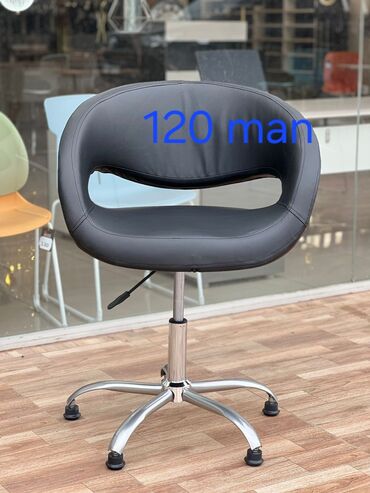 Salon, tibbi mebel dəsti: Gözəllik salonu üçün mebel dəsti Tərkib: - Saç yuma stolu: qara — 5