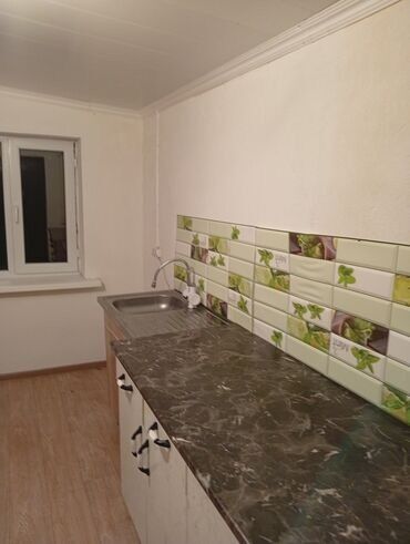 дом в аренду ак орго: 25 м², 2 комнаты, Подвал, погреб, Забор, огорожен