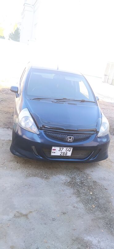 машину фит: Honda Fit: 2003 г., 1.5 л, Вариатор, Бензин, Хэтчбэк