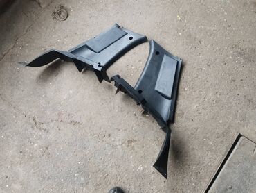 Auto delovi: Nosači zadnje police gepeka Lada Niva 21213,21214 br.2. Polovno — 9