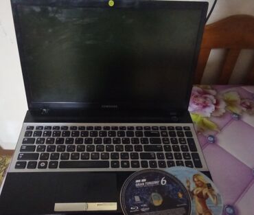 Другие ноутбуки и нетбуки: Samsung noutbuk - Marka: Samsung - Korpus: metal rəngli üst qapaq