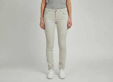 kurtka jeansowa z futerkiem bershka: Bershka, Jeansy damskie, rozmiar M