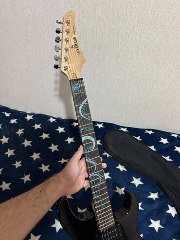 toxunma çanta: Elektron gitara, Yamaha, 6 sim