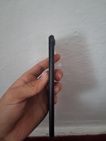 Apple iPhone: IPhone 7, Черный — 4