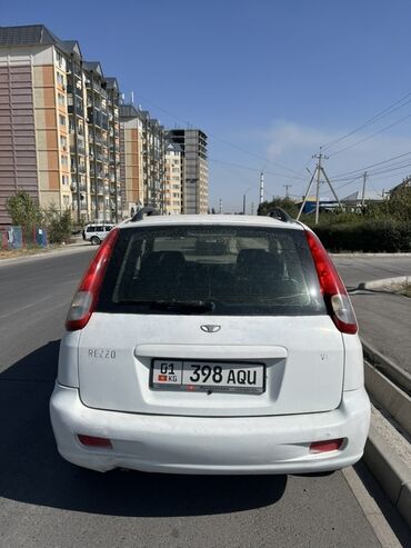 рено канго: Daewoo Rezzo, белый минивэн/универсал. Основные характеристики и