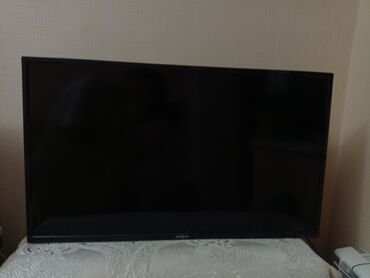 Televizorlar: İşlənmiş Televizor Eurolux Led 32" UHD (3840x2160), Ünvandan götürmə