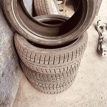 Комплект зимних шин Maxtrek Trek M7 - Размер: 245/45 R18 - Индекс
