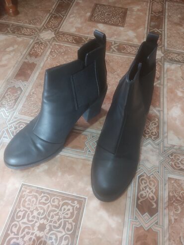 женская обувь 40 размер: Ботинки и ботильоны цвет - Черный