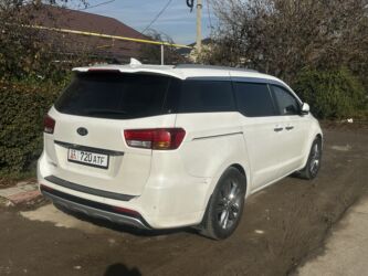 Kia: Kia Carnival: 2017 г., 2.2 л, Автомат, Дизель, Минивэн — 6