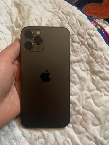 Apple iPhone: IPhone 12 Pro, Б/у, 128 ГБ, Графит, Чехол, 88 % — 1