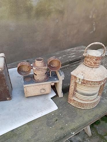 antika şamdanlar: Antik kolleksiya – metal fənərlər, siqnal qurğusu, - 2 ədəd iri — 2