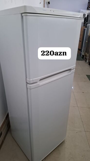 Mikrodalğalı sobalar: İki qapılı soyuducu - Rəng: ağ - Üst hissə: dondurucu bölməsi - Alt