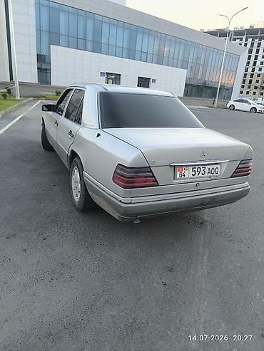 купить мерс с: Mercedes-Benz W124: 1993 г., Механика, Дизель, Седан — 1