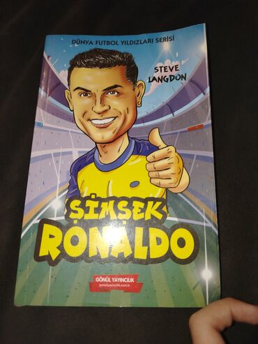 Məktəb dərslikləri: DÜNYA FUTBOL YILDIZLARI SERİSİ kita9blarından "ŞİMŞEK RONALDO" hekayə