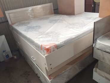 Двуспальные кровати: Двуспальная кровать, Новый, С матрасом, длина - 205 см — 2