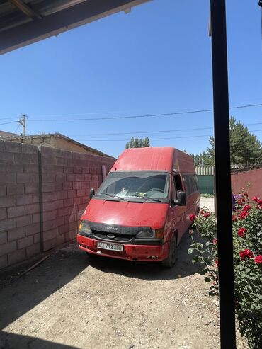 газовое оборудование на зил: Ford F-100: 2000 г., 2.5 л, Механика, Дизель, Van