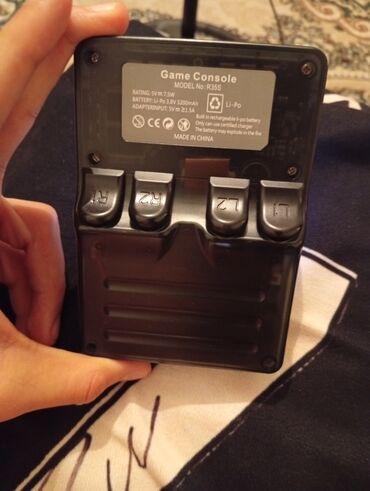 Digər oyun və konsollar: R35S model portativ oyun konsolu əyləncə üçün mükəmməl seçimdir