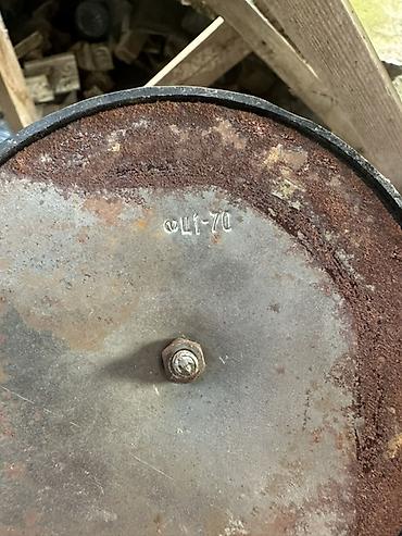 halqa: Antik kerosin lampası – metal gövdəli, şüşə çanaqlı model Qedimi — 4