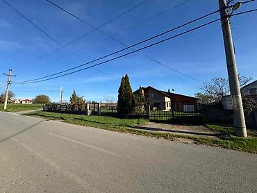 Kuće na prodaju: Prodaje se kuća u naselju Glumčevo Brdo, 360m2 na 20 ari placa — 2