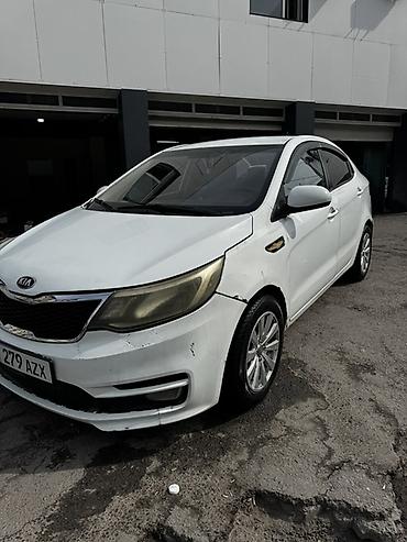 Kia Rio: 2015 г., Бензин, Седан