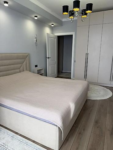 108: 2 комнаты, 70 м², Асанбай мкр Элитка, 3 этаж, Дизайнерский ремонт — 1