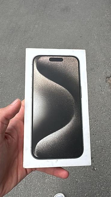 IPhone 15 Pro, Б/у, 128 ГБ, Natural Titanium, Коробка, 85 %