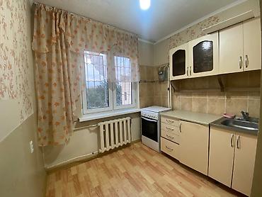 1к: 1 комната, 31 м², ул. Ахунбаева / Малдыбаева 104 серия, 4 этаж, Старый ремонт — 3